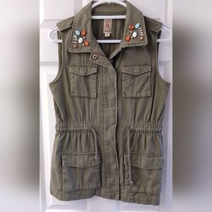 Decree Army Green Utility Vest with Jeweled Collar – Size Medium